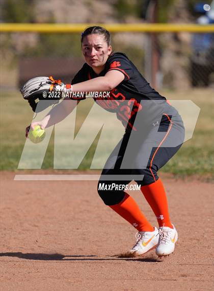 Thumbnail 3 in Los Alamos vs. Taos photogallery.