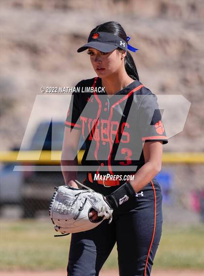 Thumbnail 3 in Los Alamos vs. Taos photogallery.