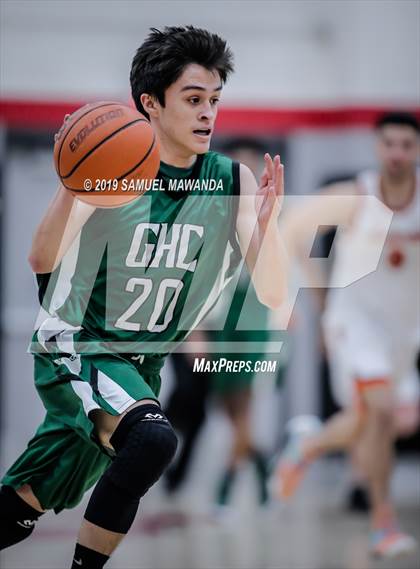 Thumbnail 2 in Grant vs Granada Hills Charter (Hart Holiday Classic) photogallery.