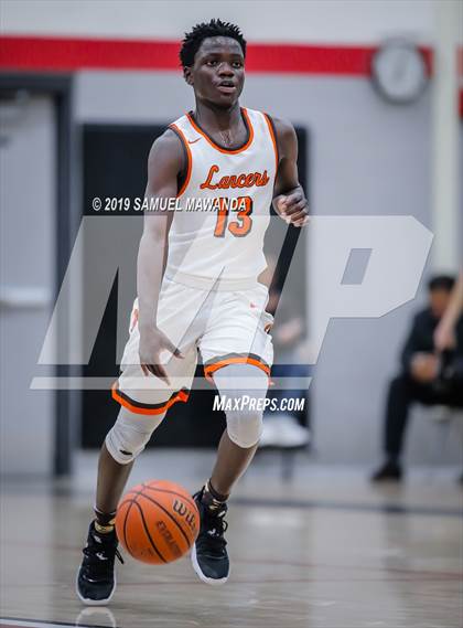 Thumbnail 3 in Grant vs Granada Hills Charter (Hart Holiday Classic) photogallery.