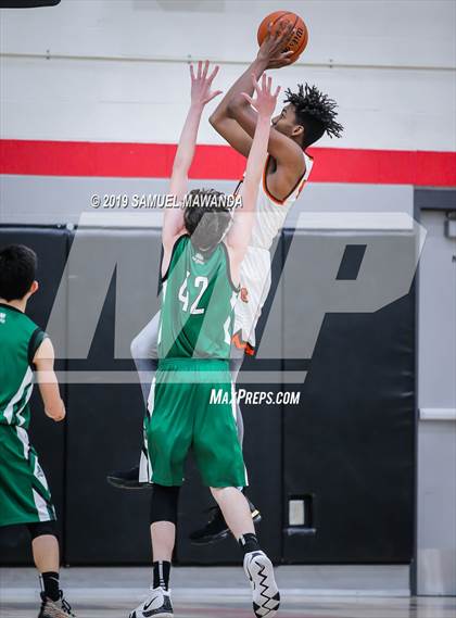 Thumbnail 1 in Grant vs Granada Hills Charter (Hart Holiday Classic) photogallery.