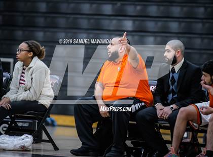 Thumbnail 2 in Grant vs Granada Hills Charter (Hart Holiday Classic) photogallery.