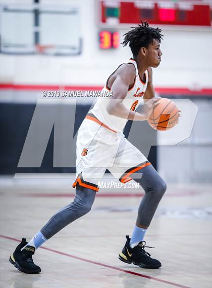 Thumbnail 3 in Grant vs Granada Hills Charter (Hart Holiday Classic) photogallery.