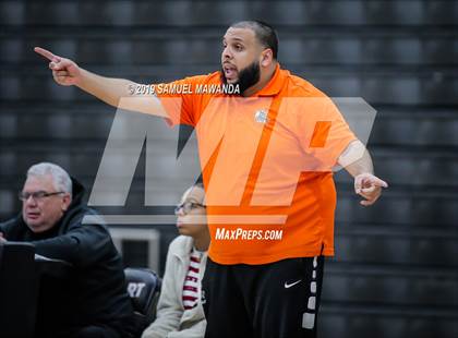 Thumbnail 3 in Grant vs Granada Hills Charter (Hart Holiday Classic) photogallery.