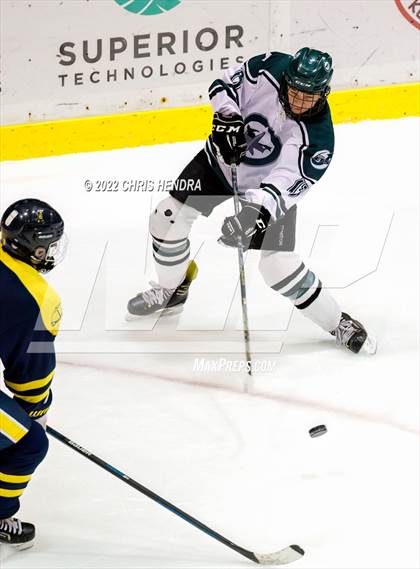 Thumbnail 3 in Negaunee @ Jeffers photogallery.