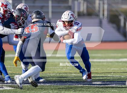 Thumbnail 2 in Spring Mills vs. Morgantown (WVSSAC 4A Quarterfinals Playoff) photogallery.
