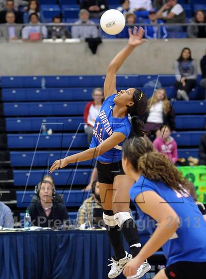 Thumbnail 2 in Vista del Lago vs. Christian Brothers (CIF SJS D3 Final) photogallery.