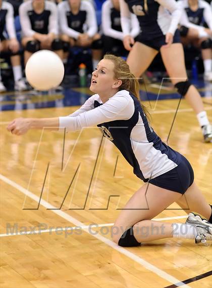 Thumbnail 1 in Vista del Lago vs. Christian Brothers (CIF SJS D3 Final) photogallery.