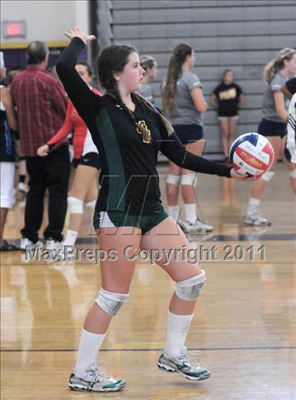 Thumbnail 2 in Mira Costa vs. Santa Barbara (2010 Durango Fall Classic) photogallery.