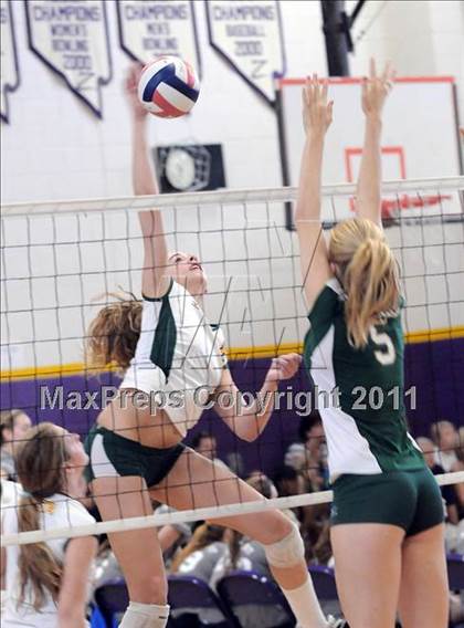 Thumbnail 1 in Mira Costa vs. Santa Barbara (2010 Durango Fall Classic) photogallery.