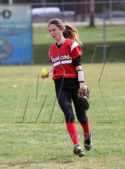 Thumbnail 1 in Bella Vista vs Wooster (Victory Pre-Season T.O.C.) photogallery.