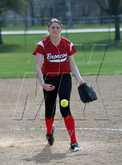 Thumbnail 2 in Bella Vista vs Wooster (Victory Pre-Season T.O.C.) photogallery.