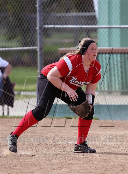 Thumbnail 2 in Bella Vista vs Wooster (Victory Pre-Season T.O.C.) photogallery.