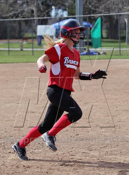 Thumbnail 3 in Bella Vista vs Wooster (Victory Pre-Season T.O.C.) photogallery.