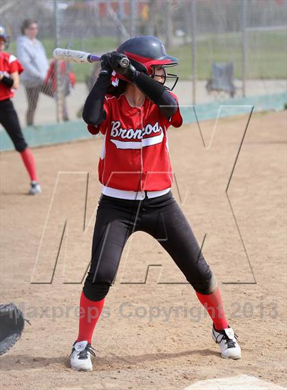 Thumbnail 1 in Bella Vista vs Wooster (Victory Pre-Season T.O.C.) photogallery.