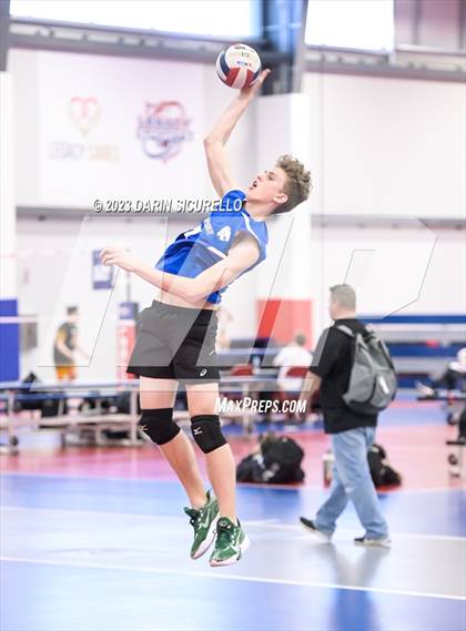 Thumbnail 3 in Mesquite vs Sunnyslope (Cactus State Classic) photogallery.