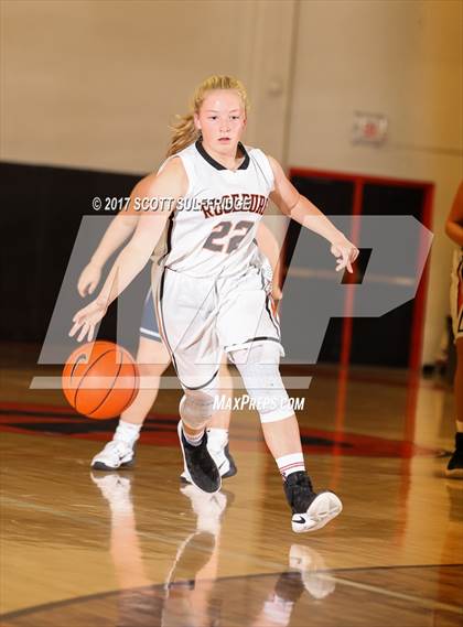 Thumbnail 2 in Marist @ Roseburg photogallery.