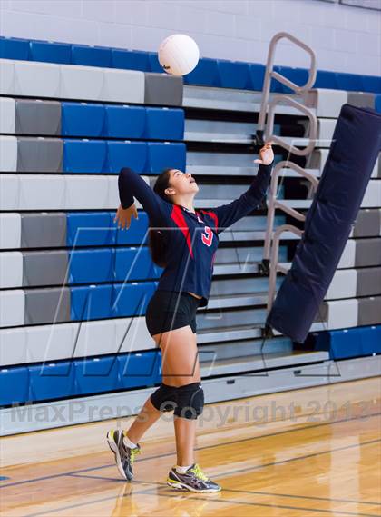 Thumbnail 1 in Yorktown vs Jefferson JV (Jr. Volleyball Brawl II) photogallery.