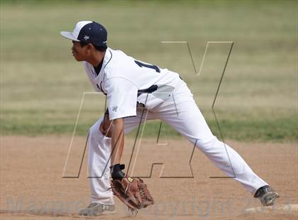Thumbnail 3 in Bellarmine-Jefferson @ St. Genevieve photogallery.