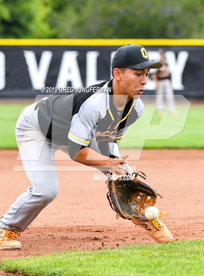 Thumbnail 1 in Bishop O'Dowd vs. Alhambra (CIF NCS D3 Final) photogallery.