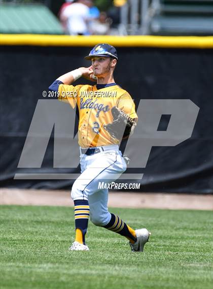 Thumbnail 3 in Bishop O'Dowd vs. Alhambra (CIF NCS D3 Final) photogallery.