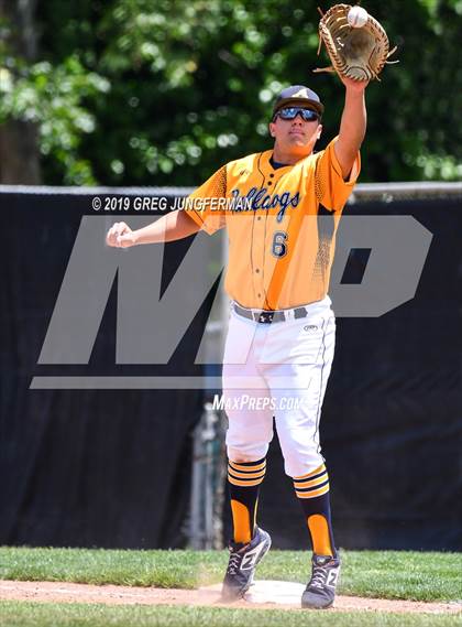 Thumbnail 2 in Bishop O'Dowd vs. Alhambra (CIF NCS D3 Final) photogallery.