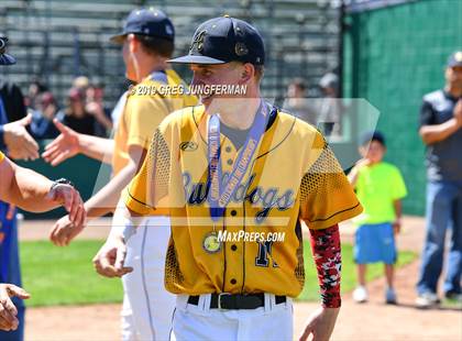 Thumbnail 3 in Bishop O'Dowd vs. Alhambra (CIF NCS D3 Final) photogallery.