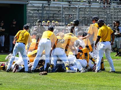 Thumbnail 1 in Bishop O'Dowd vs. Alhambra (CIF NCS D3 Final) photogallery.