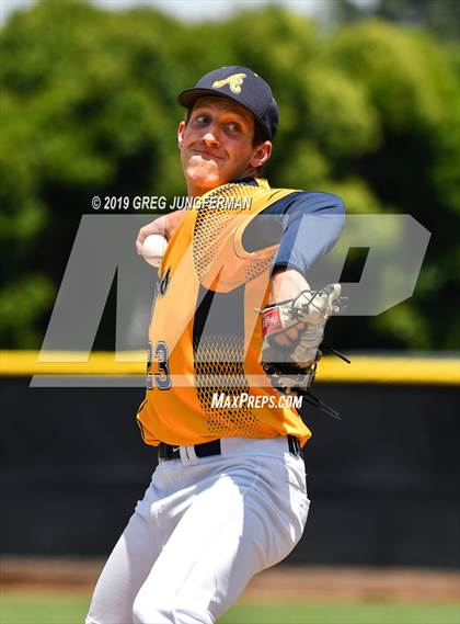 Thumbnail 3 in Bishop O'Dowd vs. Alhambra (CIF NCS D3 Final) photogallery.