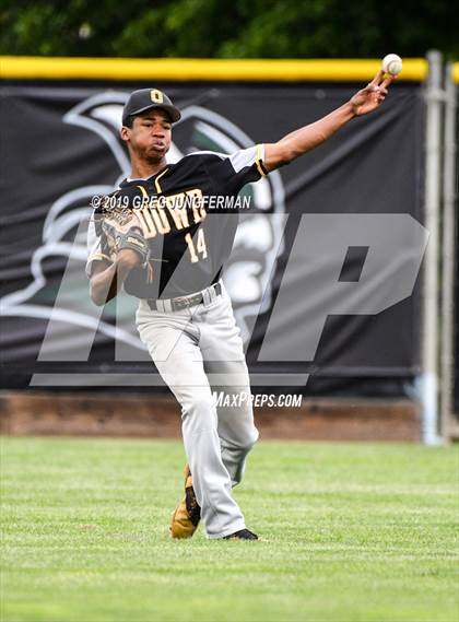 Thumbnail 2 in Bishop O'Dowd vs. Alhambra (CIF NCS D3 Final) photogallery.