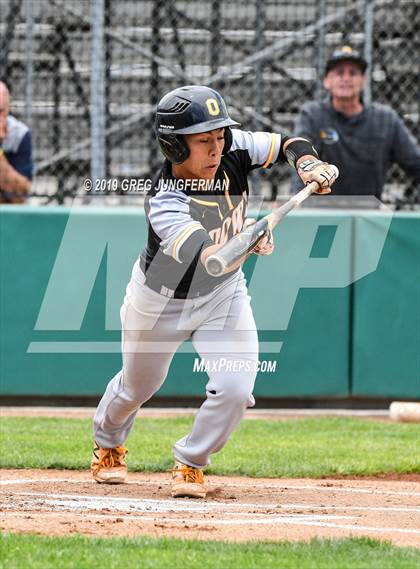 Thumbnail 2 in Bishop O'Dowd vs. Alhambra (CIF NCS D3 Final) photogallery.