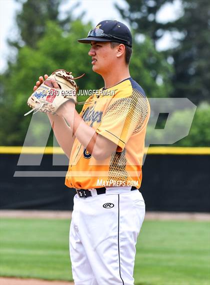 Thumbnail 1 in Bishop O'Dowd vs. Alhambra (CIF NCS D3 Final) photogallery.