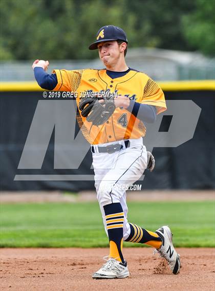 Thumbnail 3 in Bishop O'Dowd vs. Alhambra (CIF NCS D3 Final) photogallery.