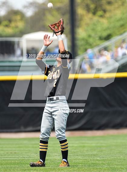 Thumbnail 3 in Bishop O'Dowd vs. Alhambra (CIF NCS D3 Final) photogallery.