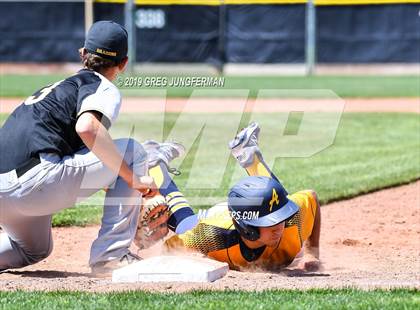 Thumbnail 2 in Bishop O'Dowd vs. Alhambra (CIF NCS D3 Final) photogallery.