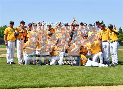 Thumbnail 3 in Bishop O'Dowd vs. Alhambra (CIF NCS D3 Final) photogallery.
