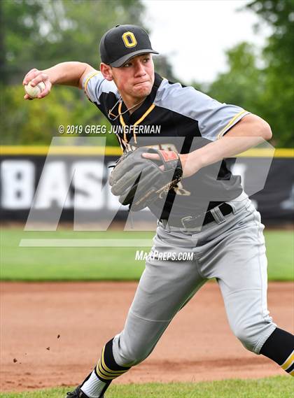 Thumbnail 3 in Bishop O'Dowd vs. Alhambra (CIF NCS D3 Final) photogallery.