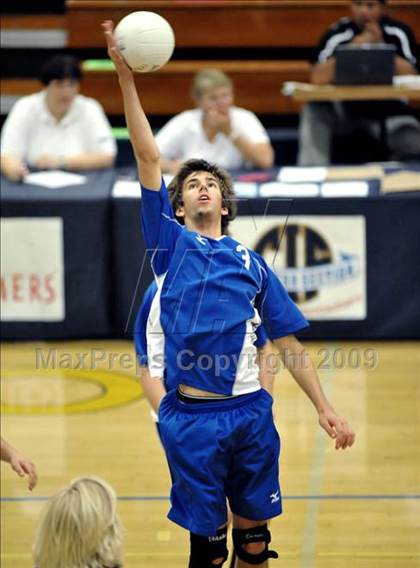 Thumbnail 2 in Norco vs. Oak Park (CIF SS D3 Final) photogallery.