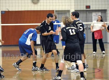 Thumbnail 3 in Norco vs. Oak Park (CIF SS D3 Final) photogallery.