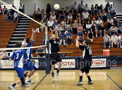 Thumbnail 2 in Norco vs. Oak Park (CIF SS D3 Final) photogallery.