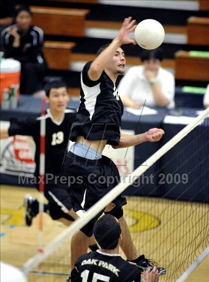 Thumbnail 3 in Norco vs. Oak Park (CIF SS D3 Final) photogallery.