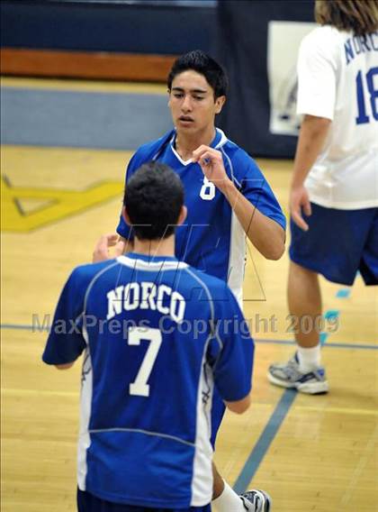 Thumbnail 3 in Norco vs. Oak Park (CIF SS D3 Final) photogallery.