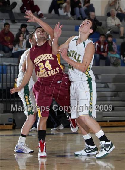 Thumbnail 2 in Roosevelt vs. Royal (Burbank Tip-Off Classic) photogallery.