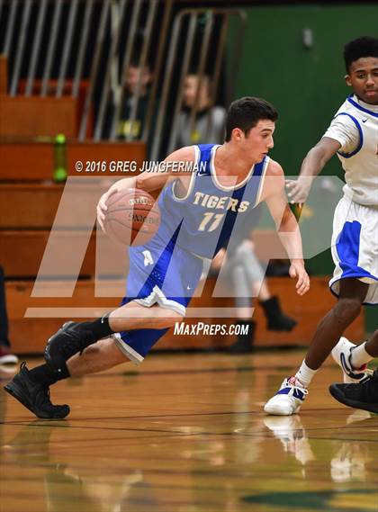 Thumbnail 3 in Tamalpais vs. Analy photogallery.