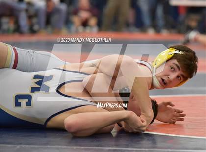 Thumbnail 3 in IHSA 1A Wrestling Sectionals photogallery.