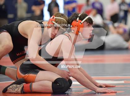 Thumbnail 1 in IHSA 1A Wrestling Sectionals photogallery.