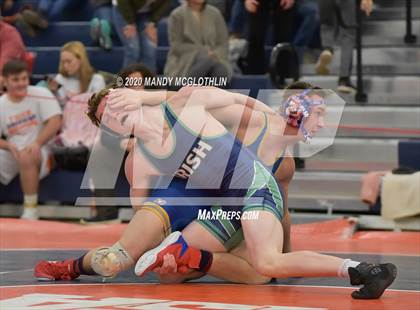 Thumbnail 1 in IHSA 1A Wrestling Sectionals photogallery.