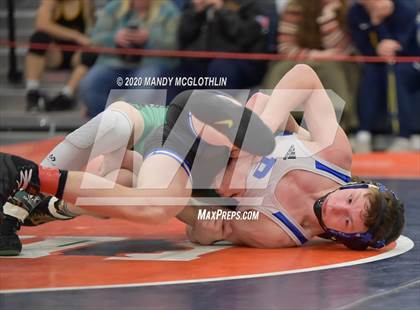 Thumbnail 1 in IHSA 1A Wrestling Sectionals photogallery.
