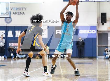 Thumbnail 2 in Montverde Academy vs. Link Academy (Metro Classic) photogallery.