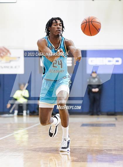 Thumbnail 1 in Montverde Academy vs. Link Academy (Metro Classic) photogallery.